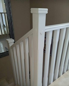 Fabricación y montaje de barandas para escaleras en Suritama