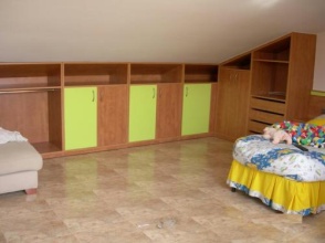 Fabricación de muebles a medida en Suritama